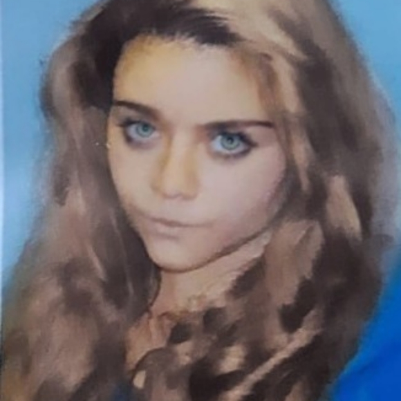 Meet your Posher, Maria nicole - Picture 2 of 4